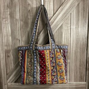 Authentic suttles & Seawinds Quilted Tote Bag 🌿